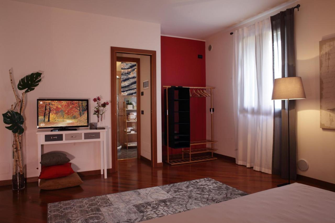 Villa Tiziano Residence Rosa Екстер'єр фото